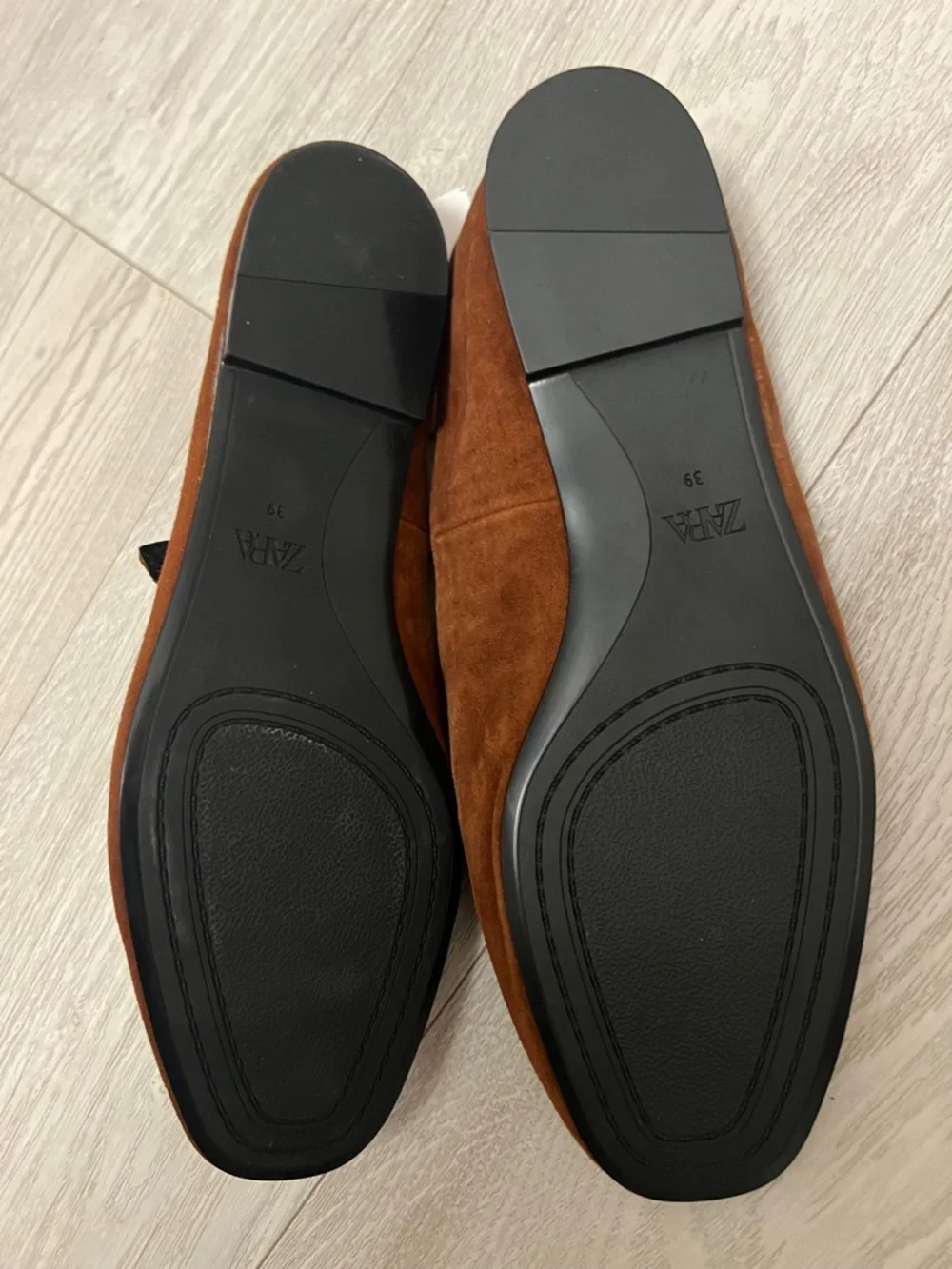 Zara Buckle Suede Mary Jane Flats. Brick NWT. Size 8/8.5